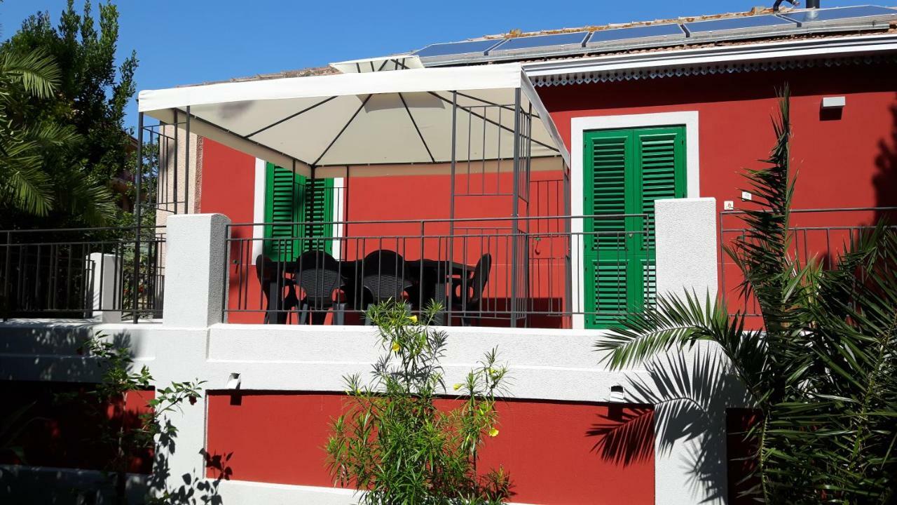 Giardino Labruto Daire Messina Dış mekan fotoğraf